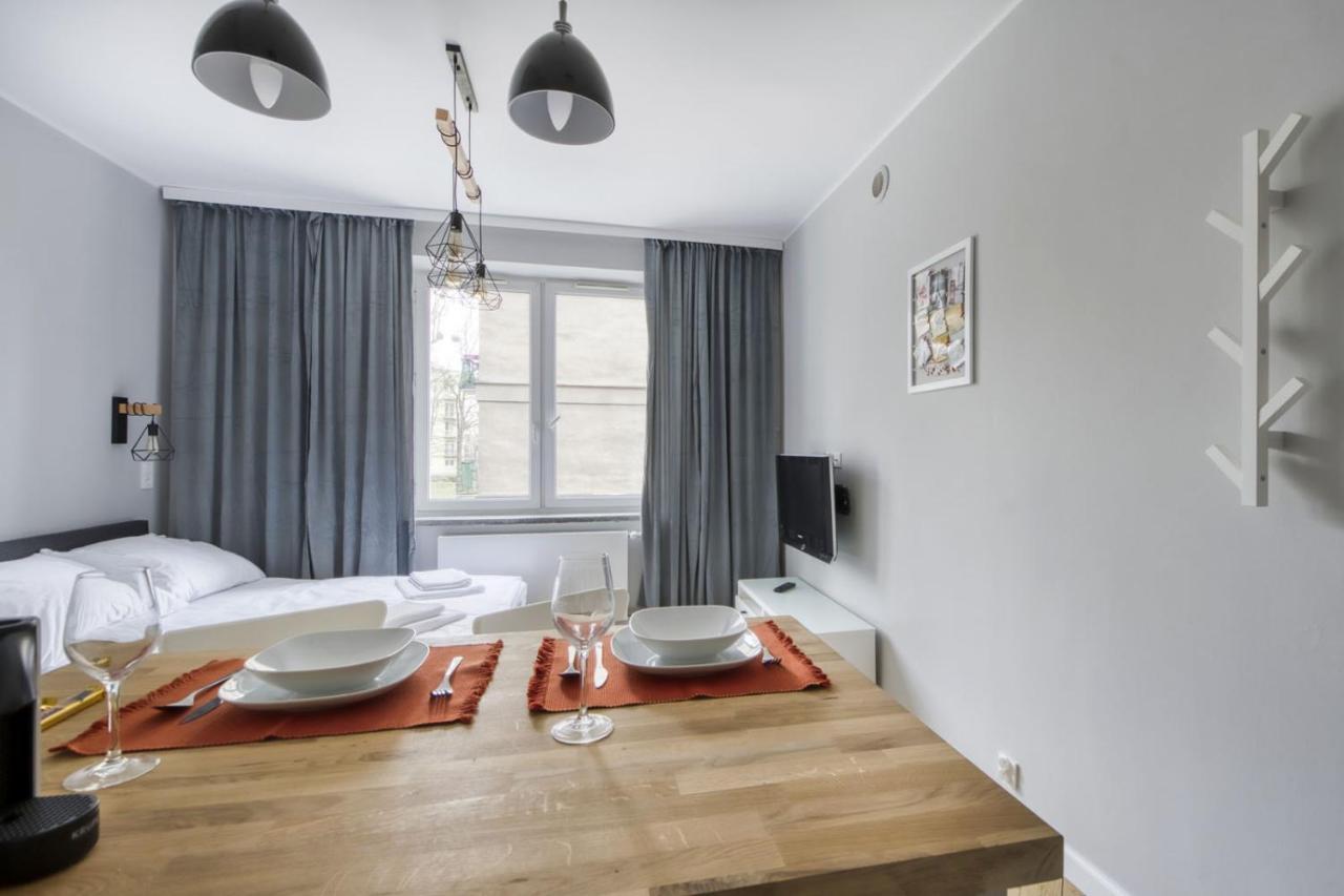 King Apart Dickensa Apartment Warsaw Luaran gambar