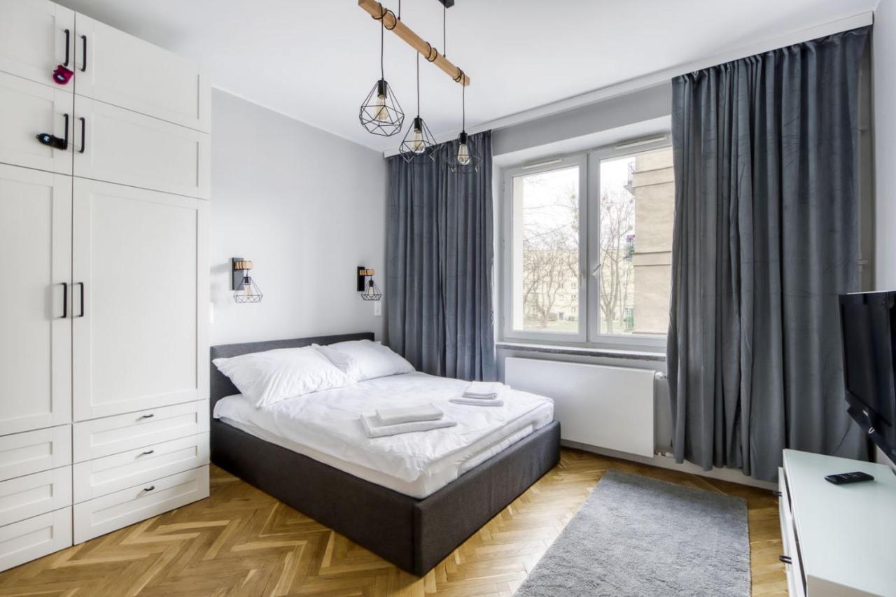 King Apart Dickensa Apartment Warsaw Luaran gambar